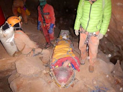 Διασώθηκε σπηλαιολόγος που παγιδεύτηκε 12 μέρες στα έγκατα της γης