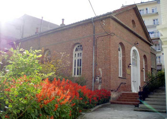 Politismos imerida thriskeutikon koinotiton