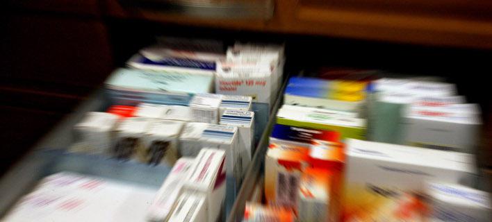 Ellada Genosima kampanes eoppy