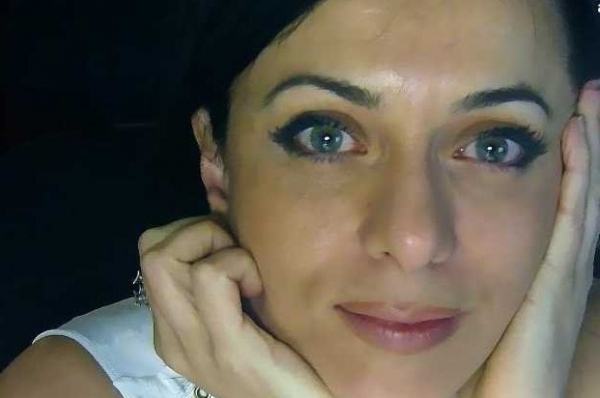 Epistimi diadoxos aistain