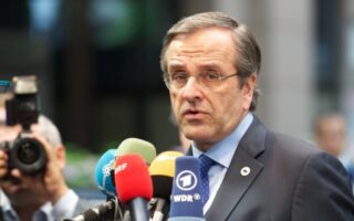 Politiki Samaras tha kanoyme oti mporoyme