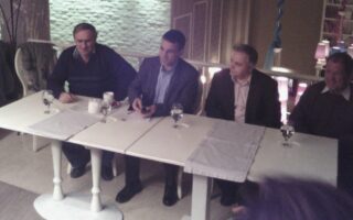 Politiki lapavitsas syntypou