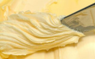 Epistimi margarini plastiko