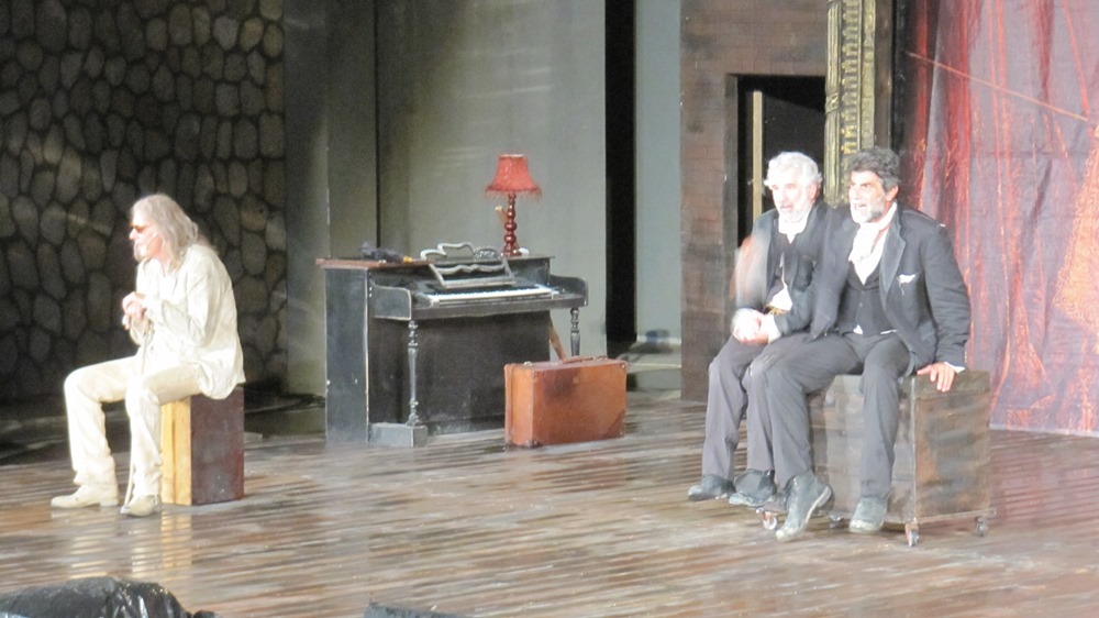 faretra.info-ploutos-vroxi