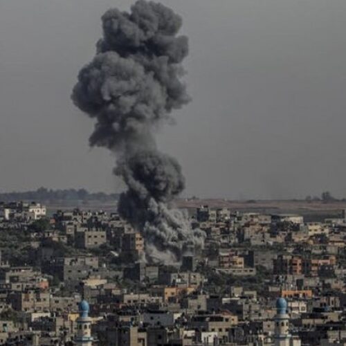 Δύο κατοχικές δυνάμεις, Τουρκία και Ισραήλ, τσακώνονται αλλά οι Παλαιστίνιοι σκοτώνονται από ρουκέτες 