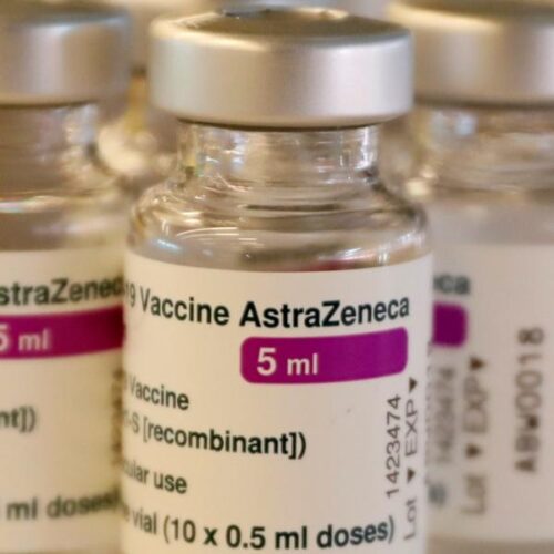 "Astrazeneca λοιπόν / Το κατασυκοφαντημένο εμβόλιο αποτελεσματικότερο του… διάσημου" γράφει ο Τεύκρος