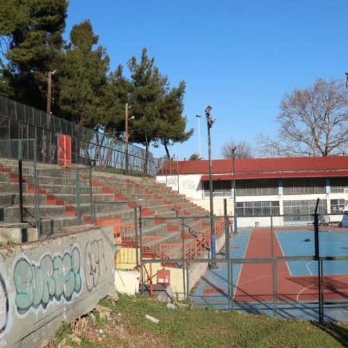 Βέροια: Σε ποιόν ανήκει το Γήπεδο Μπάσκετ της Ελιάς που διεκδικεί ο Δήμος;