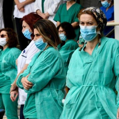 Άρση της αναστολής εργασίας των Υγειονομικών τώρα! / γράφει ο Θάνος Κάλλης