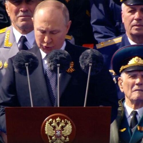 Βλαντιμίρ Πούτιν: "Η Δύση ετοιμαζόταν να εισβάλει στη γη μας"